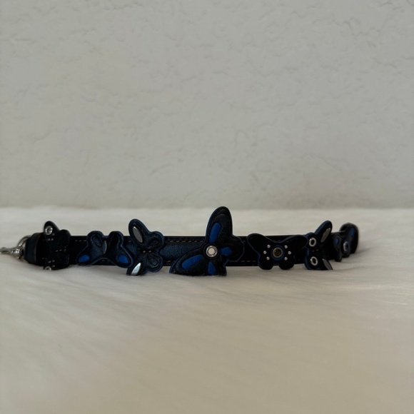 Coach Large Wristlet 19 with Studded Strap Embellishments - Picture 8 of 12